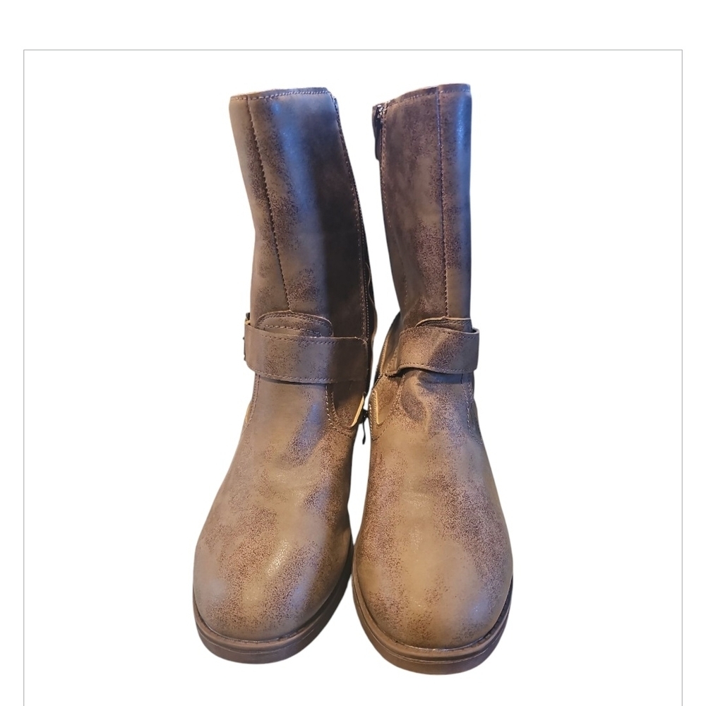 Rustic Brown Mid-Calf Boots​